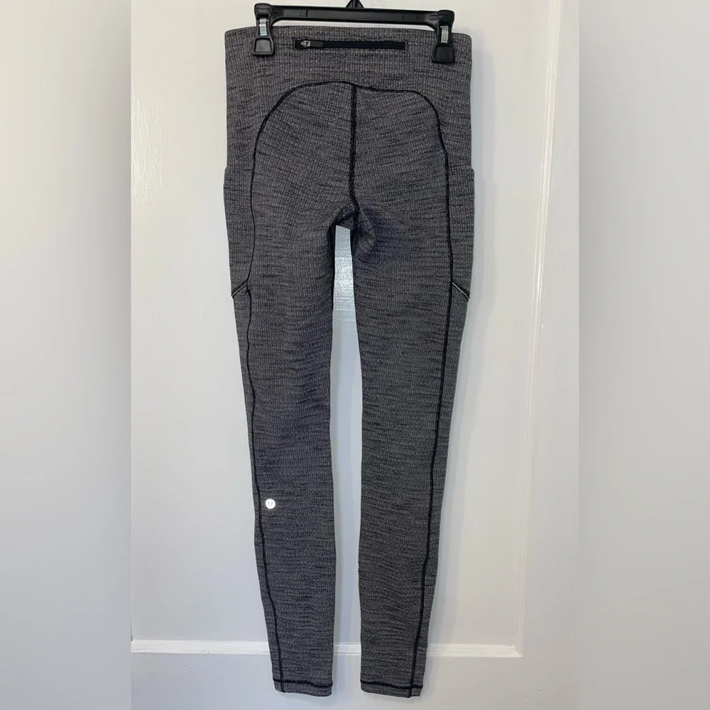 Lululemon Speed Up Tight 28